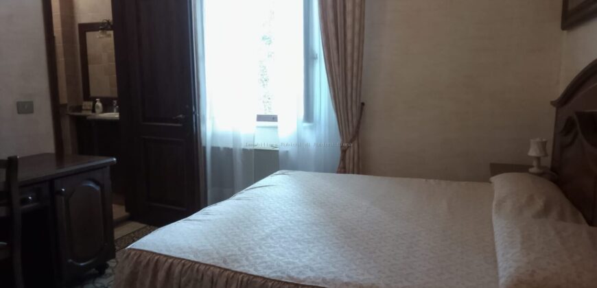 Affittasi camera in Villa st0rica – Fauglia