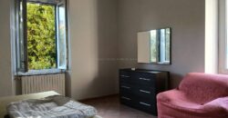 Appartamento parzialmente arredato – Zona Fabbricotti