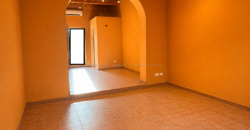 AFFITTASI FONDO COMMERCIALE CON BALCONE – ZONA ARDENZA