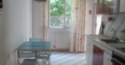 Vendesi appartamento di ampia metratura – Zona Calzabigi