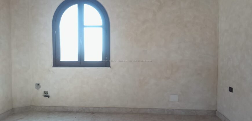 Affittasi bilocale con grande terrazza
