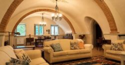 FAUGLIA – IL FASCINO DELLA CAMPAGNA, IN UNA CASA DA SOGNO